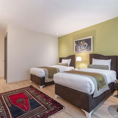 Sunolus Vineyard House Hotel 5*